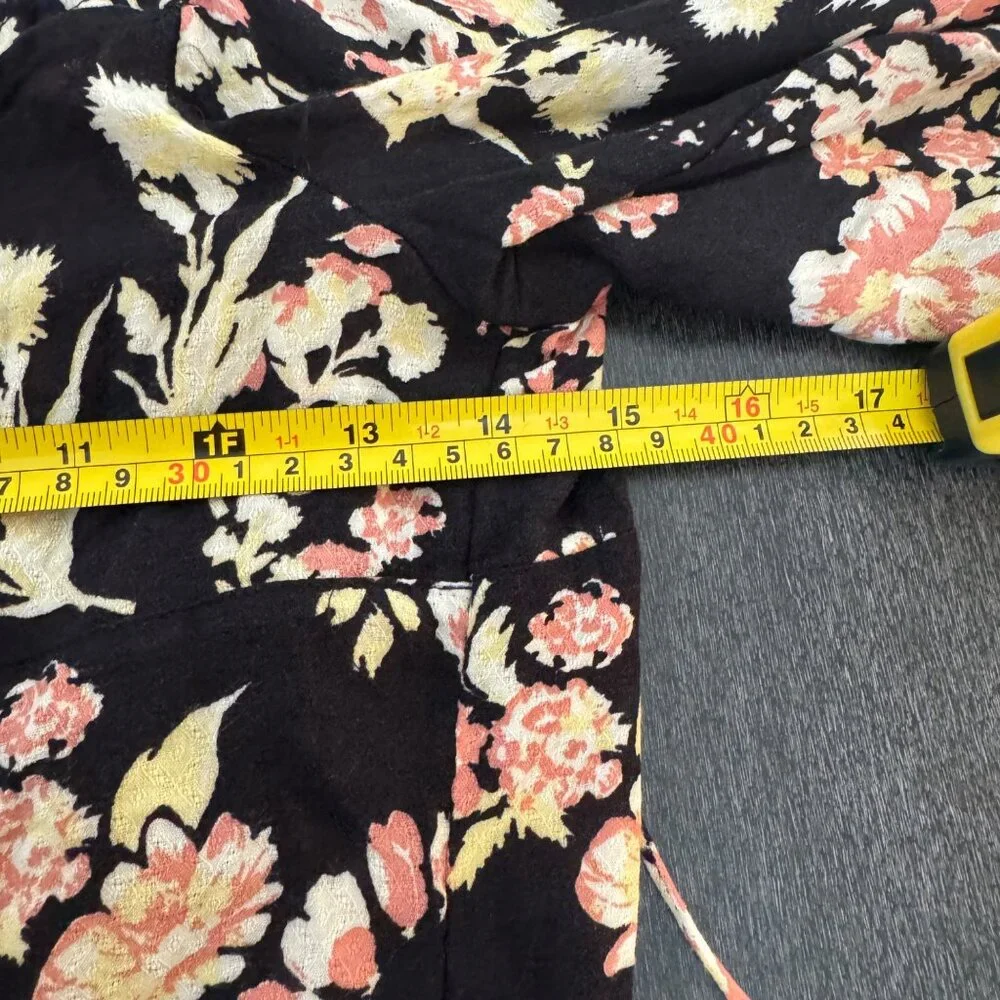 Free People Hilary Print Puff Sleeves Cropped Black Blouse Top, Size S NWOT - Picture 10 of 10